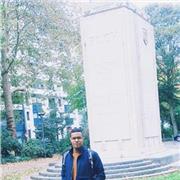 Professeur jeune / Élève ingénieur en domaine d’informatique généralisé